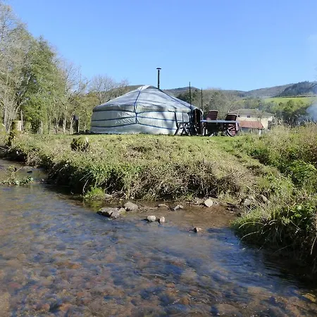 Luxury tent Le Moulin Gitenay - Gite Clermont-Ferrand