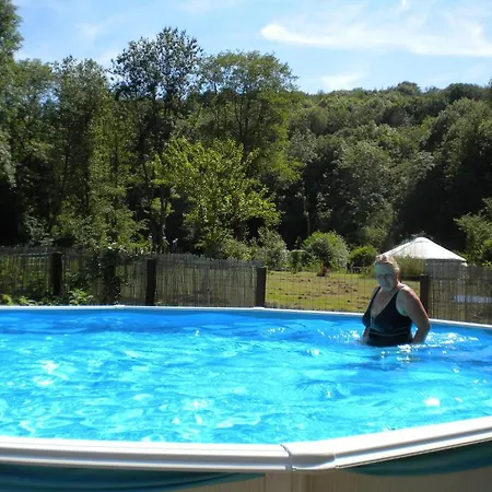 Le Moulin Gitenay - Gite Luxury tent Clermont-Ferrand